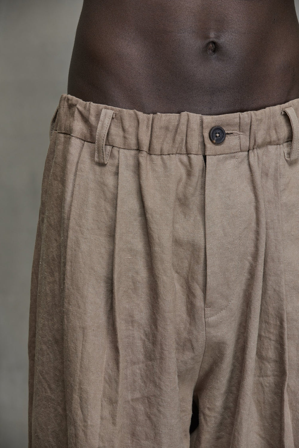 Pleated Tapered Cut Trousers Faded Terracotta