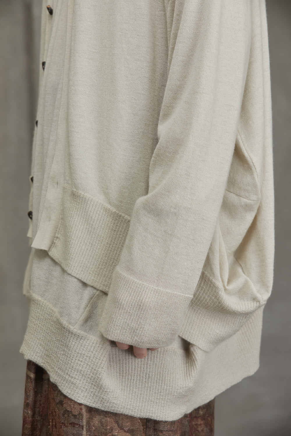 Ultra Light Weight Cardigan Beige