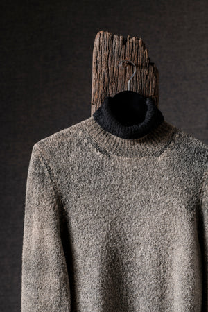 Man High Neck Brushed Cotton Pullover N/Taupe