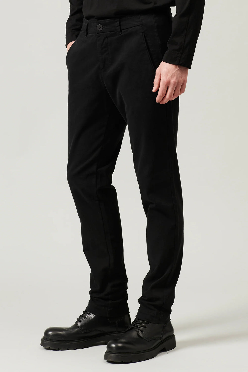 Chino Trousers Black CFUTRTA100-U10