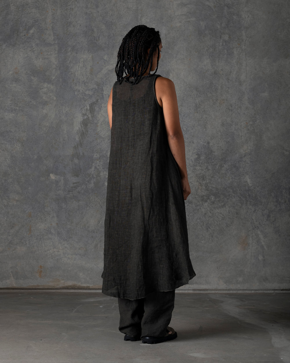 Medium Tank Dress Dark Grey / Brown T-200