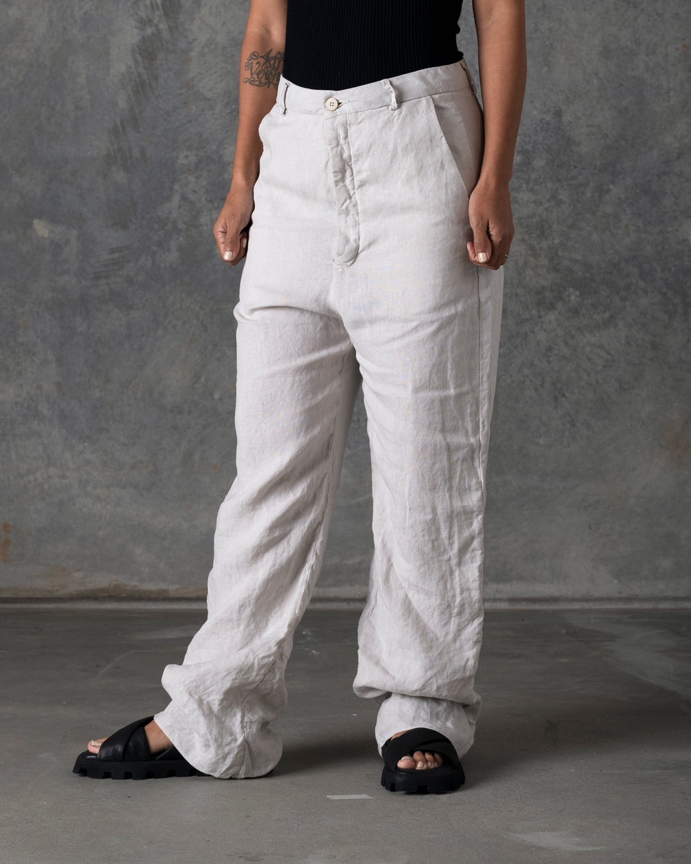 Over Fit Pant Button Closure Off White T-106