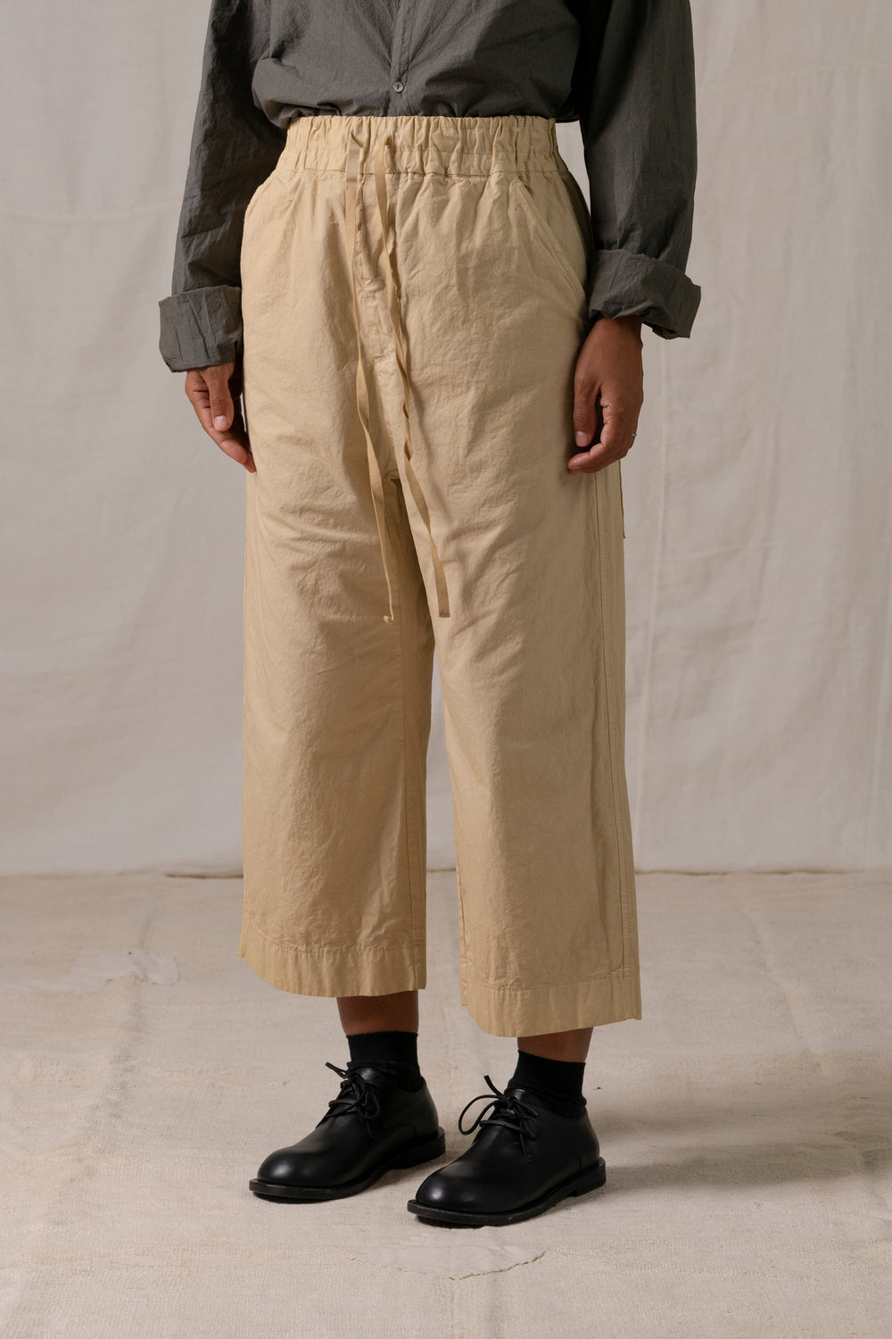 Wide & Short Trousers CC Cream