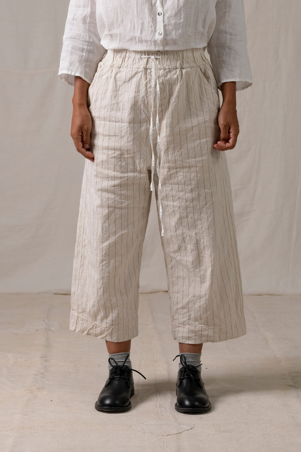 Pinstriped Wide & Short Trousers Natural