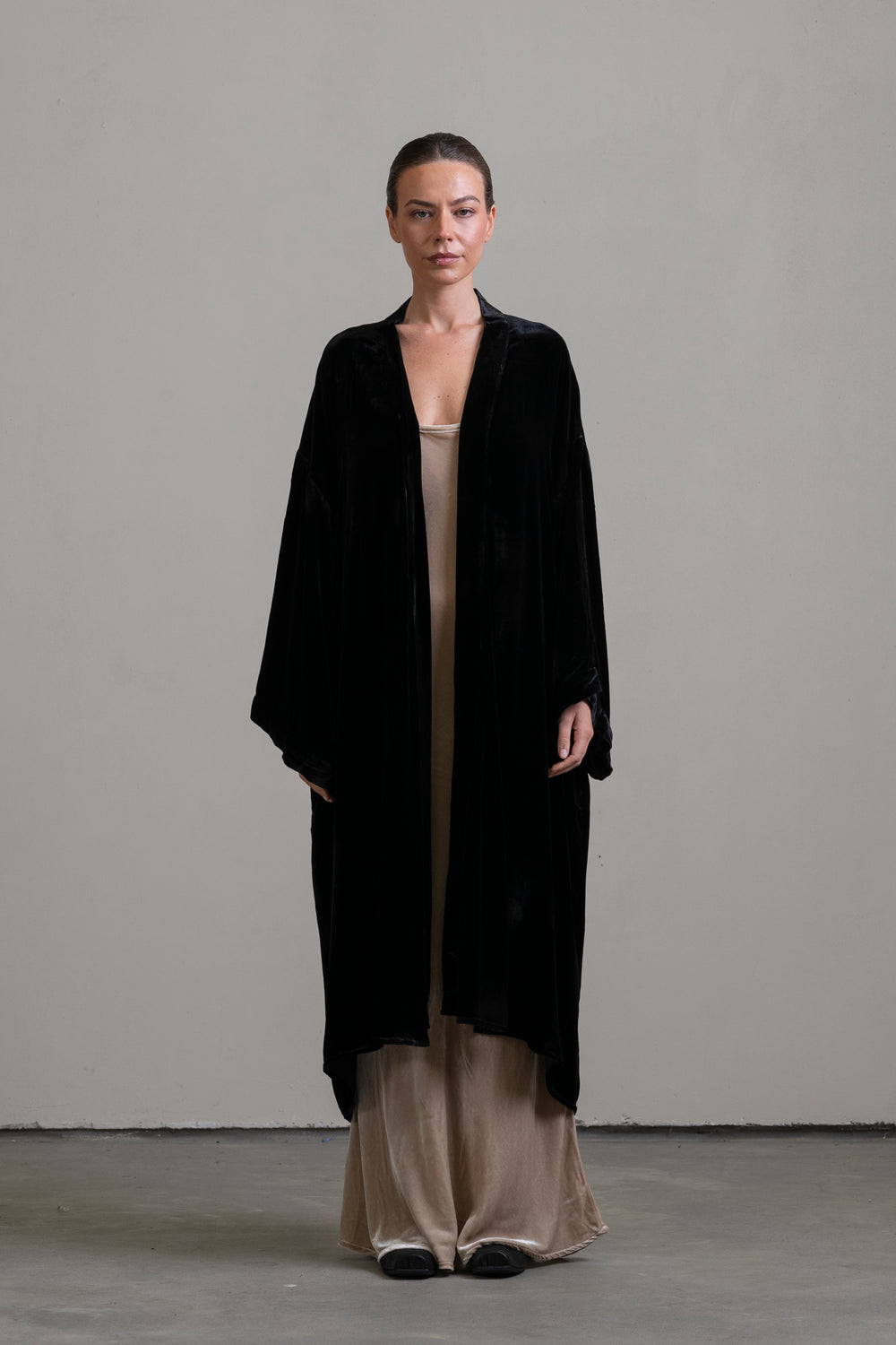 Velvet Robe Black