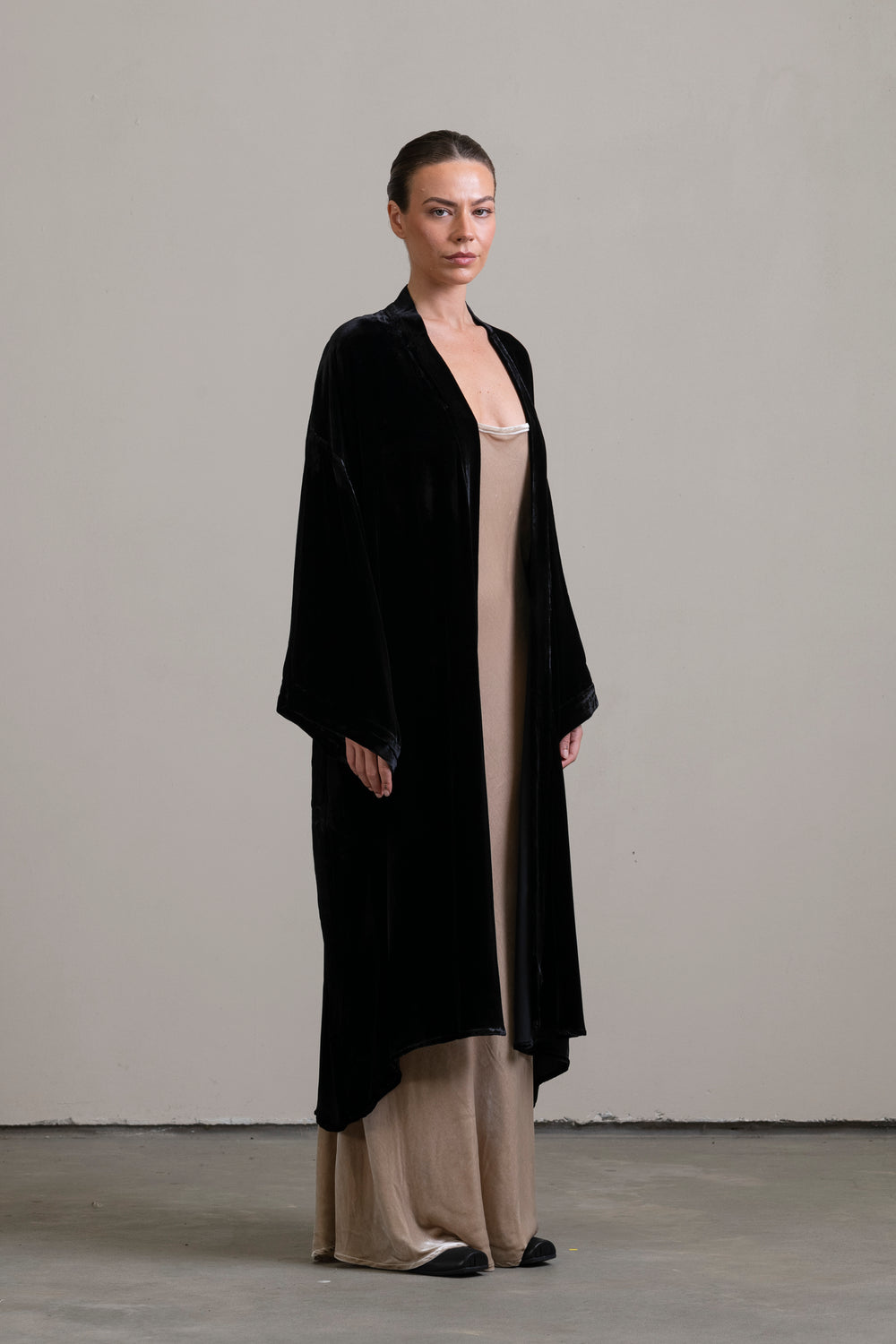 Velvet Robe Black