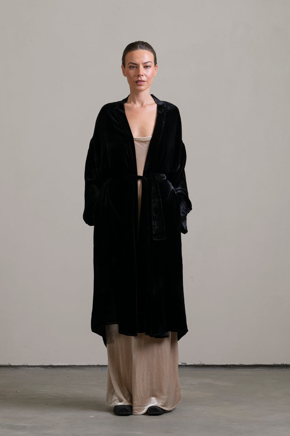 Velvet Robe Black