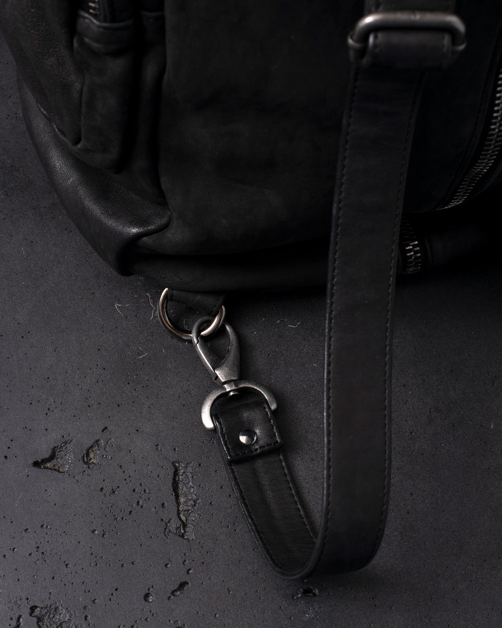 Leather Weekend Backpack Nero