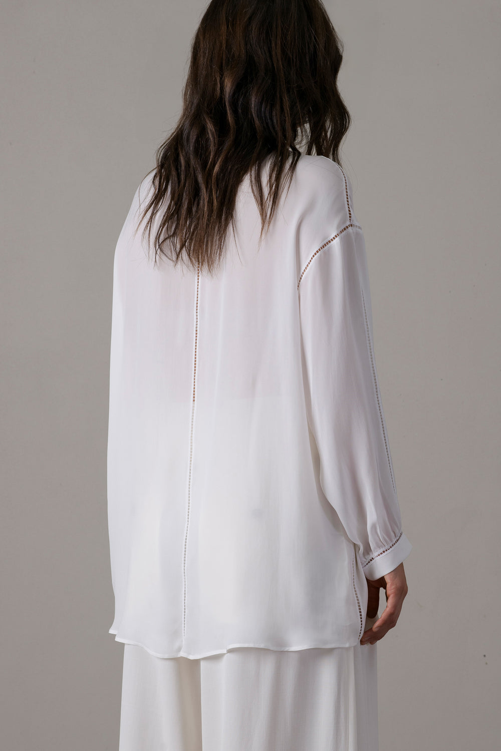 Silk Shirt w/ Trimming Details White