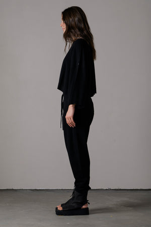 Viscose Boxy Knit Wide Sleeves w/ Split & Contrast Stitch