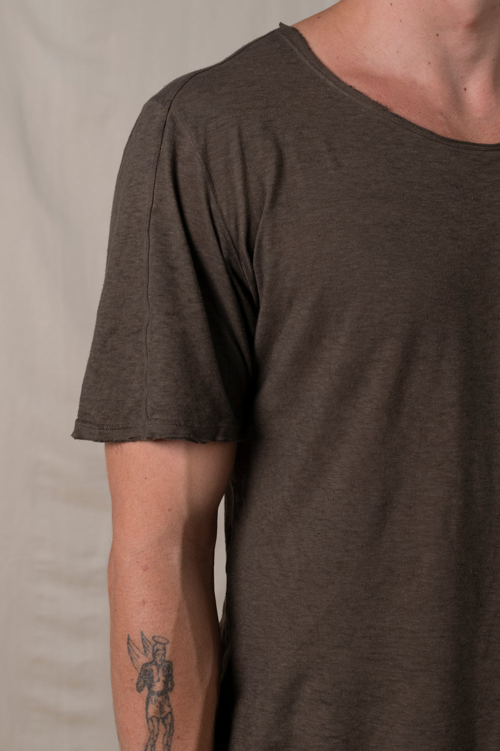 Central Back Seam Cotton Linen T Shirt Brown