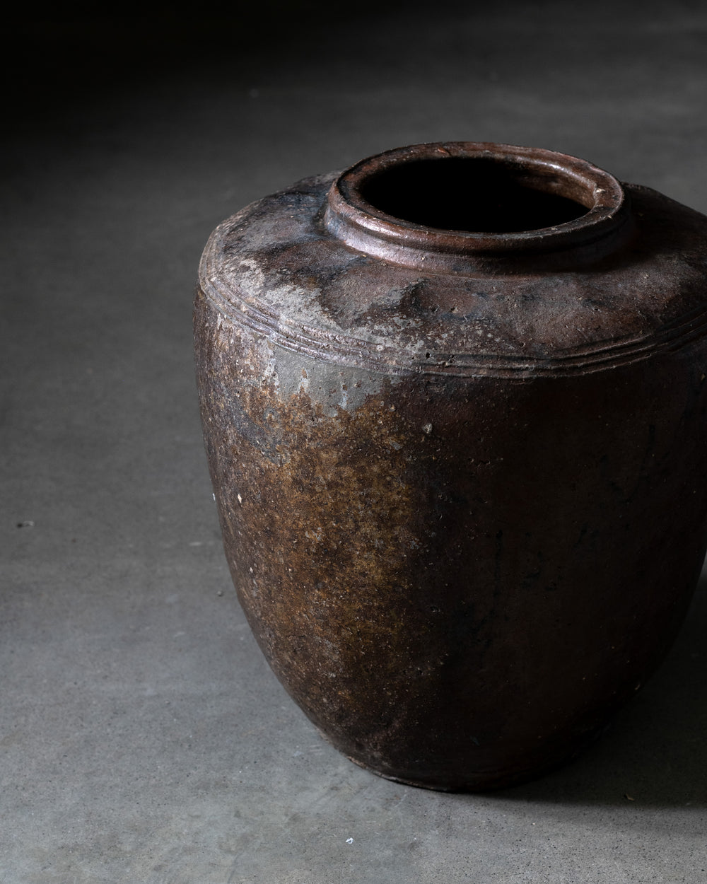 Old Brown Pot I