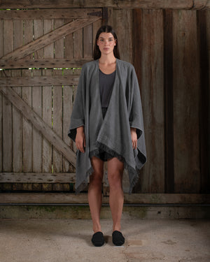 Short Wearable Blanket Cashmere and Hemp Powdered Charcoal