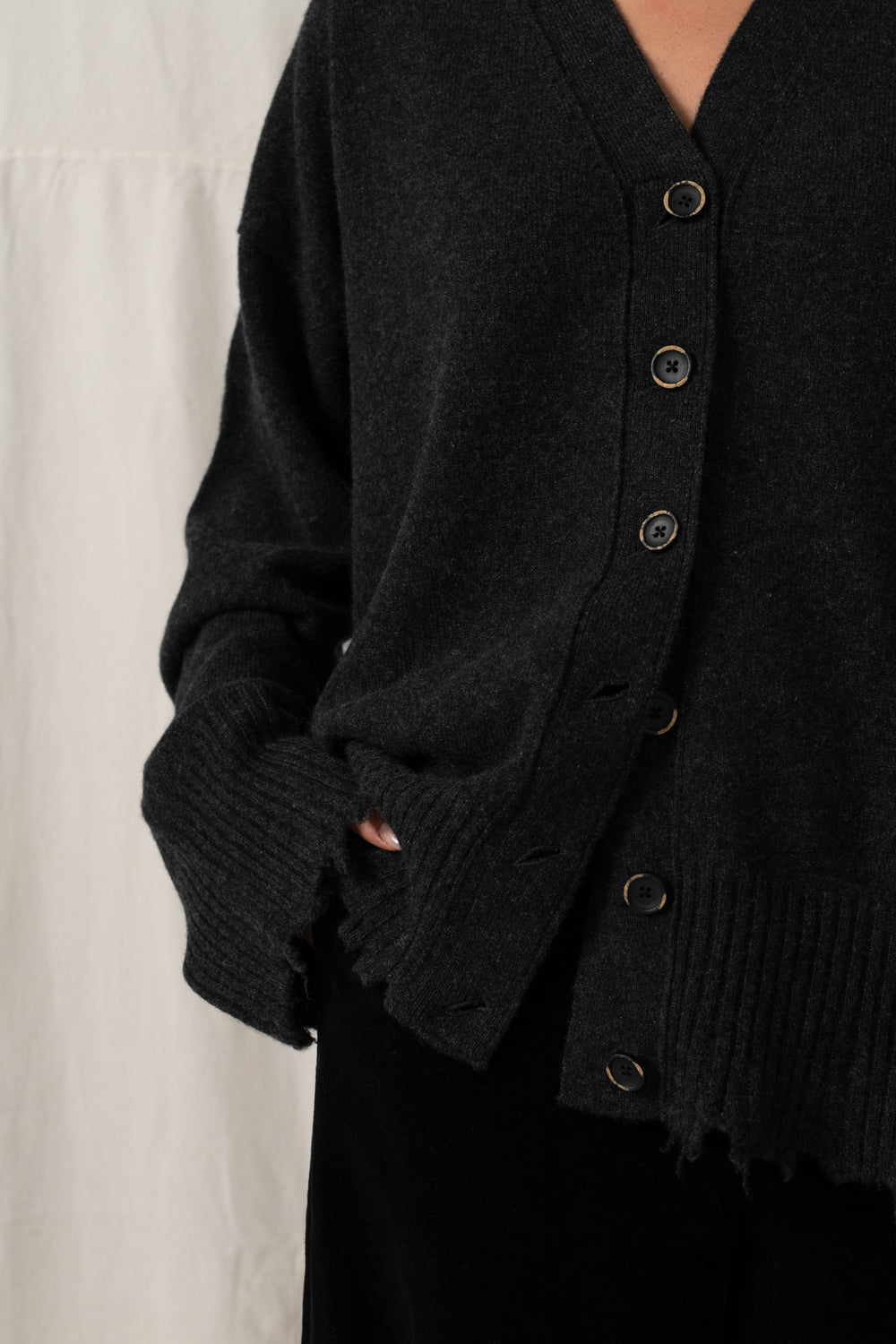 Over Cardigan Cashmere Dark Grey